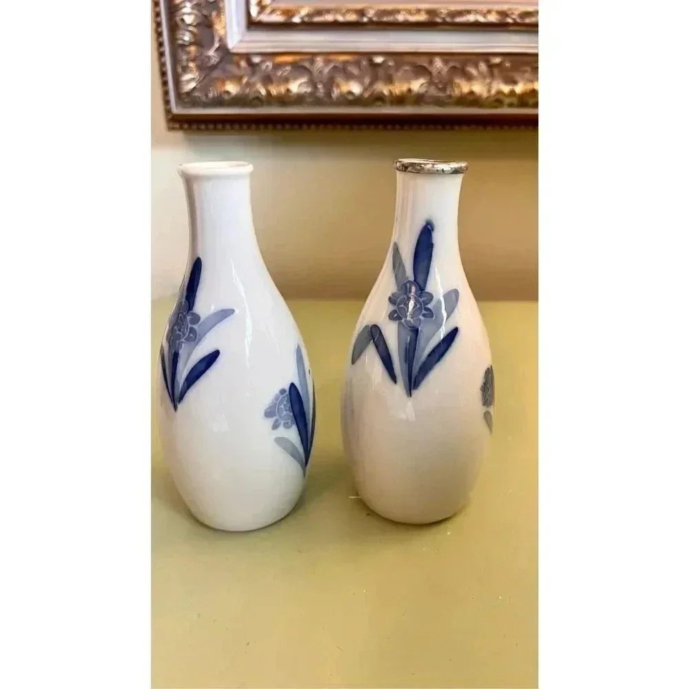 Lot of 2 Antique Japanese Floral White Milk Vases 5x2 Decor‎ Kitchen